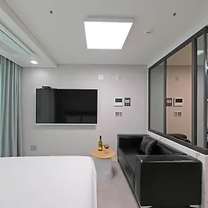 Elmomento Gwangan Hotel