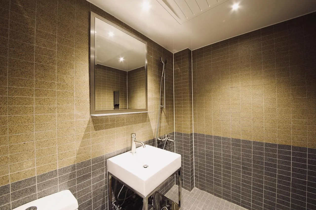 **  Tinto Hotel Busan South Korea